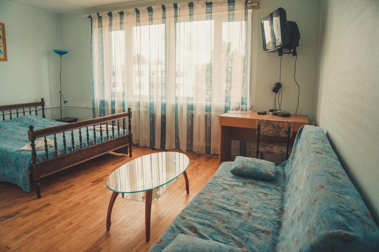 Hotell Paeaesuke Johvi Bagian luar foto