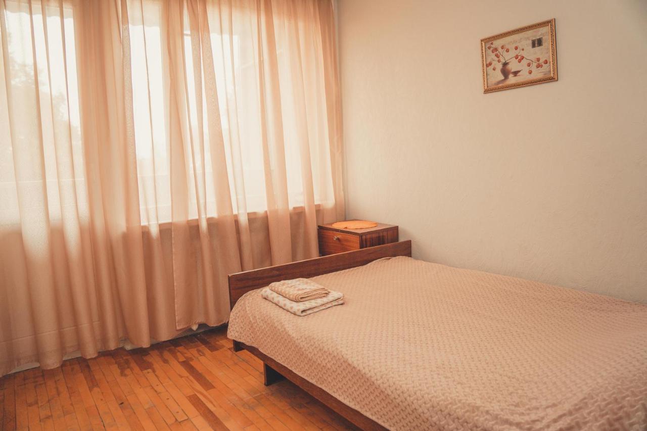 Hotell Paeaesuke Johvi Bagian luar foto
