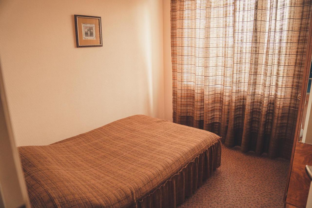 Hotell Paeaesuke Johvi Bagian luar foto