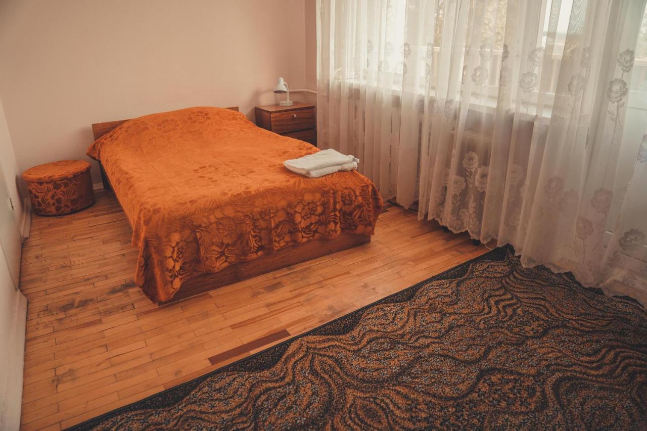 Hotell Paeaesuke Johvi Bagian luar foto