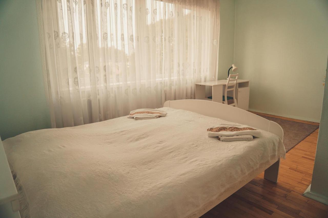 Hotell Paeaesuke Johvi Bagian luar foto