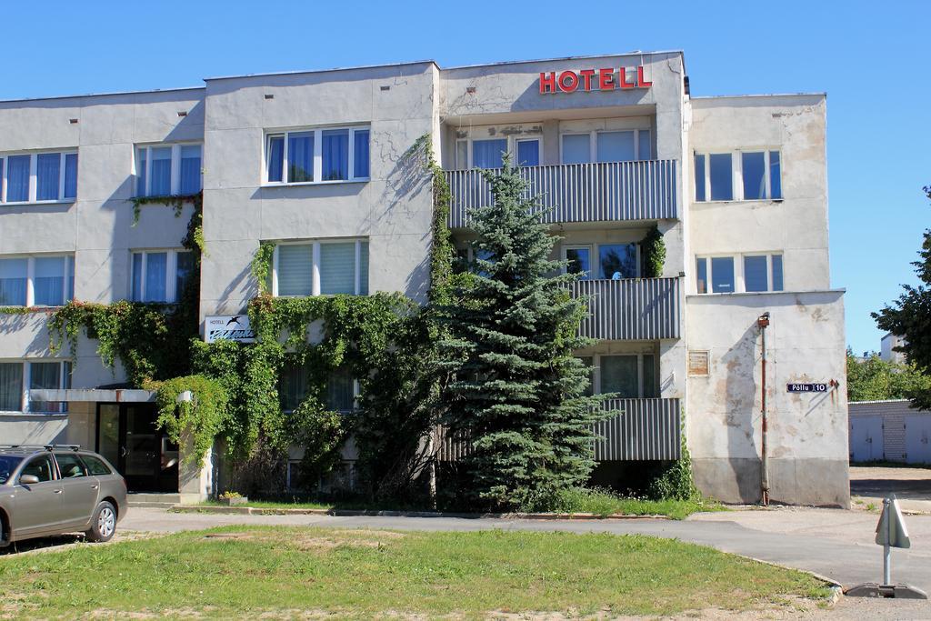 Hotell Paeaesuke Johvi Bagian luar foto